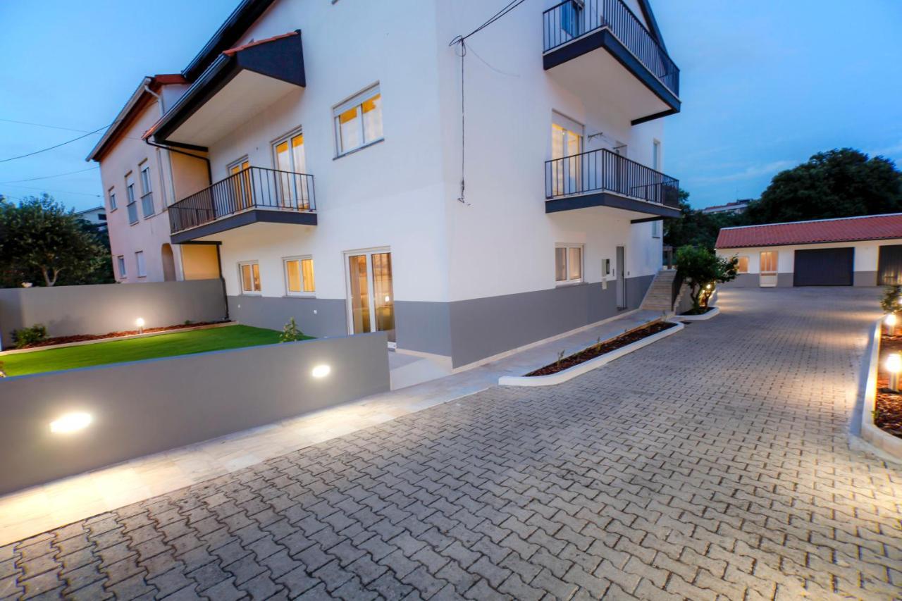 Modern Apartment With Garden Fatima Exterior photo